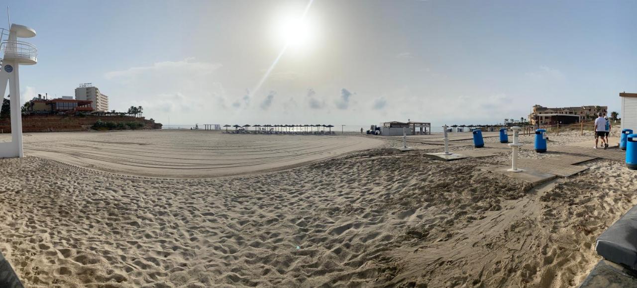 Orihuela Costa 3 Bdr Condo On La Zenia Beach With Patio ภายนอก รูปภาพ