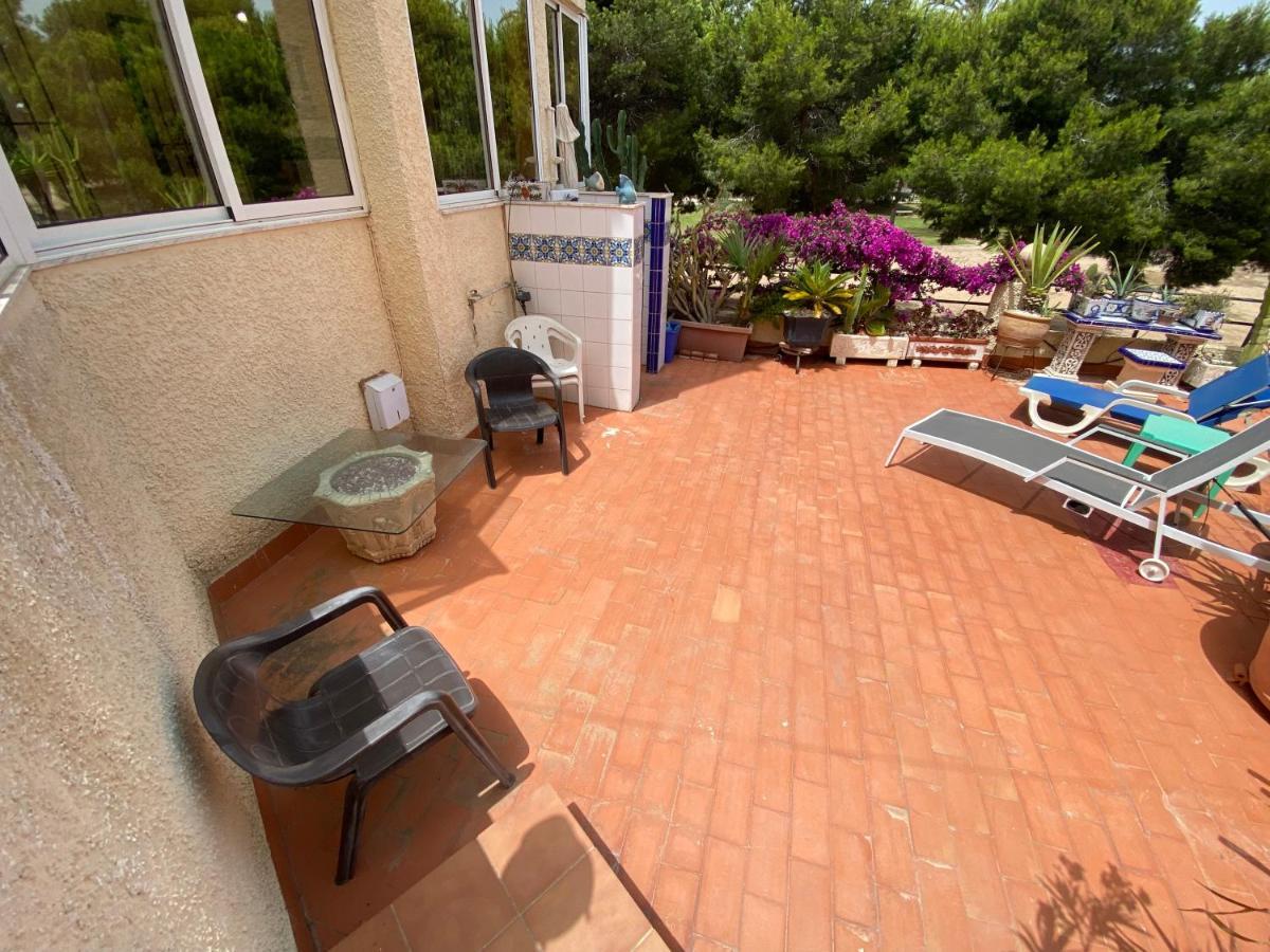 Orihuela Costa 3 Bdr Condo On La Zenia Beach With Patio ภายนอก รูปภาพ