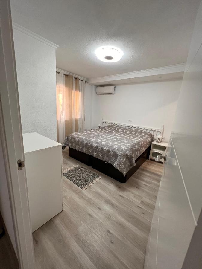 Orihuela Costa 3 Bdr Condo On La Zenia Beach With Patio ภายนอก รูปภาพ