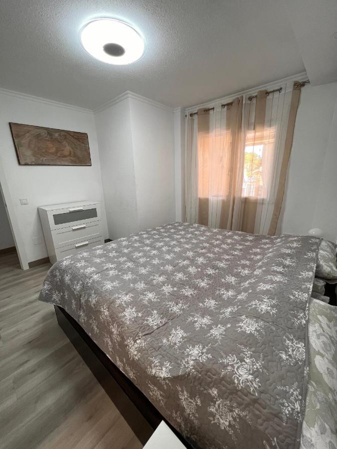 Orihuela Costa 3 Bdr Condo On La Zenia Beach With Patio ภายนอก รูปภาพ