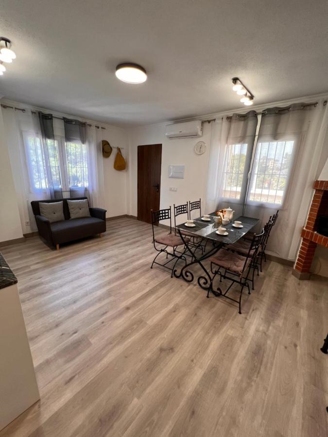 Orihuela Costa 3 Bdr Condo On La Zenia Beach With Patio ภายนอก รูปภาพ